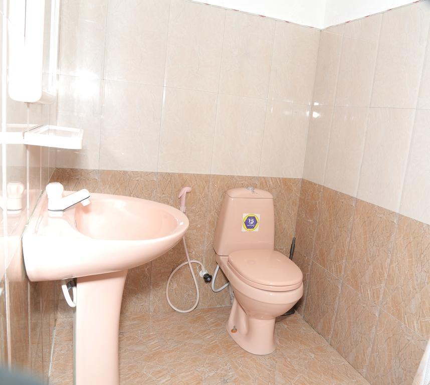 Tulip Guest Inn Point Pedro Екстер'єр фото